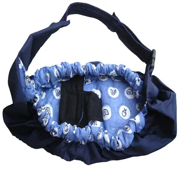 Lightweight newborn baby carrier bag in soft fabric